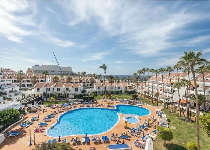 Santiago * Playa de las Americas (Tenerife)