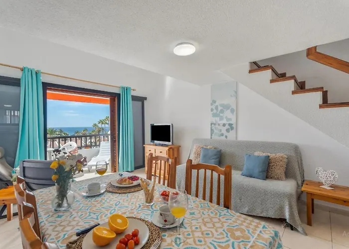 Santiago * Playa de las Américas